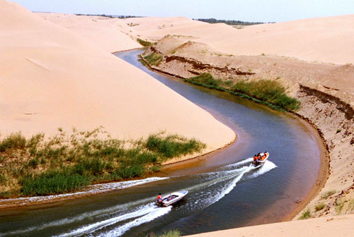 恩格贝生态旅游区