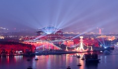 【12人小包团 尊享长恨歌】西安秦始皇兵马俑、丽山园、长安十二时辰、明城墙、大唐不夜城纯玩双飞4日游