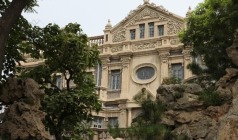 【东北赏秋】盘锦红海滩、沈阳故宫、张氏帅府、鸭绿江河口断桥、长白山天池、延边大学网红墙、图们边境、镜泊湖、横道河子、中央大街双飞8日游