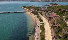 【盛夏喂海】威海刘公岛、中国甲午战争博物馆陈列馆、威海神游海洋世界、火炬八街、威海国际海水浴场 威海深度双飞4日游