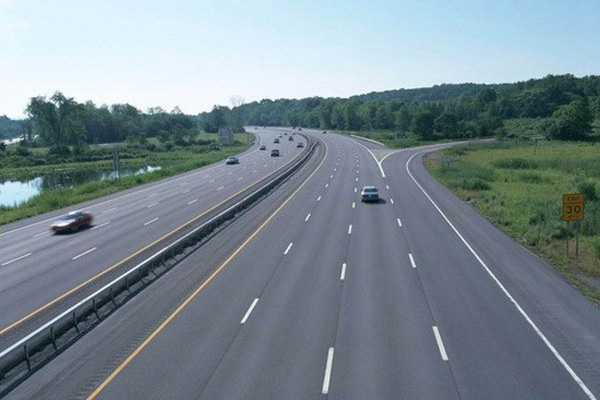 途经上述路段的车辆可选择从g60沪杭高速,s14杭长高速,s9苏绍高速,,g